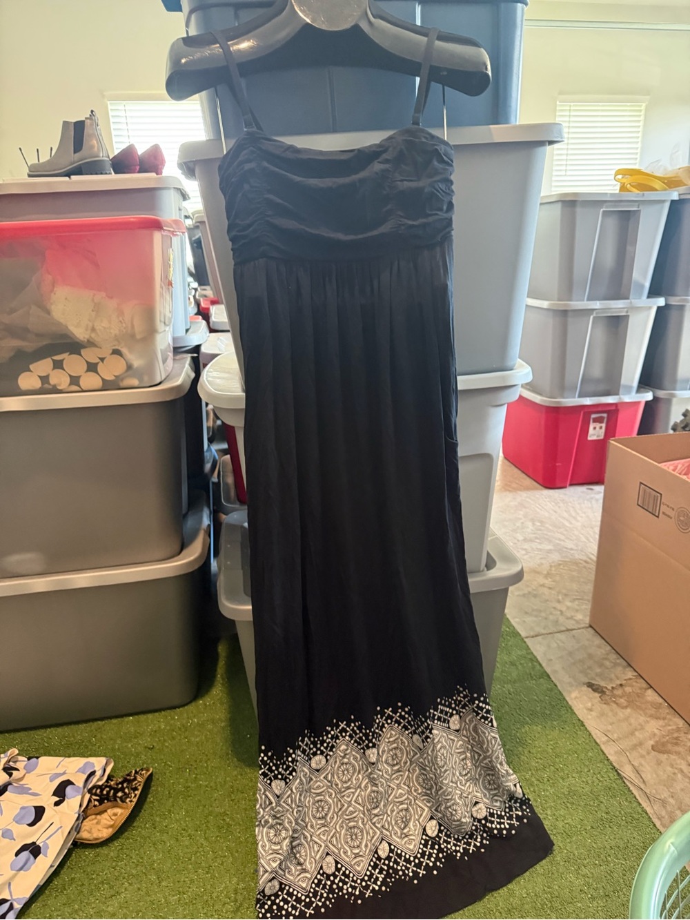 Black Maxi Dress with White Border Print p12